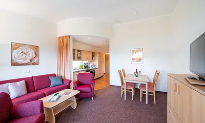 Wohnzimmer mit Essplatz