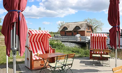 der neu angelegte Hafen Sellin