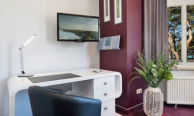 Flat-TV und HiFi-Anlage sind vorhanden. WLAN steht kostenfrei zur Verfügung. 