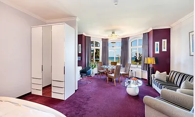 Blick vom Schlafbereich zum Meer.