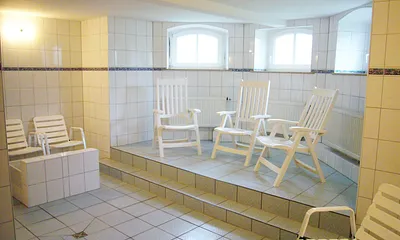 Im Souterrain der Villa können Hausgäste gegen ein geringes Entgelt ... 