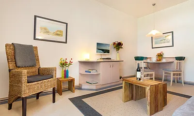 Hier im Bild der Blick auf den Eßplatz im Wohnzimmer.