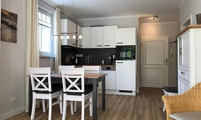 Dünenschloss, 3-Zimmer-Ferienwohnung (Haus 4 - Whg. 10)