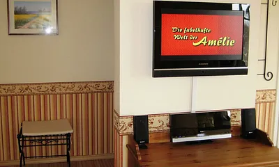 42 Zoll Flat TV mit DVD - Villa Amelie - Binz auf Rügen
