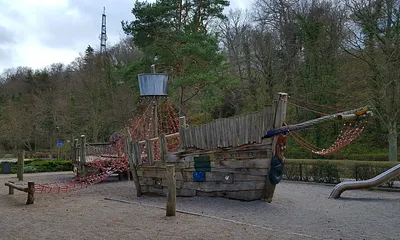 Piratenspielplatz Promenade - Schiff