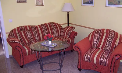 Eine gemütliche Sitzecke, auch wenn mal nicht die Sonne scheinen sollte.