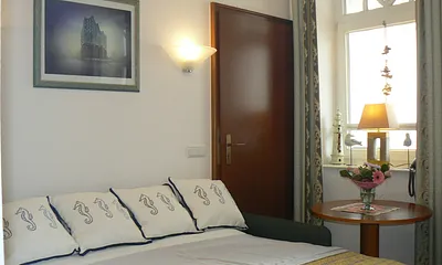 Das Leder-Sofa mit vollwertiger Schlaffunktion für die 3. und 4. Person in den Maßen 140 x 200 cm