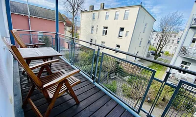 Villa DIANA, 100 m vom Strand, 3-Zimmer-Ferienwohnung (Perle)