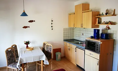 Essbereich mit Küchenzeile