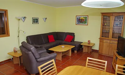 Wohnzimmer mit Essecke