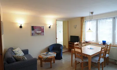 Haus Sanddorn, 3-Zimmer-Ferienwohnung ("Rittersporn ")