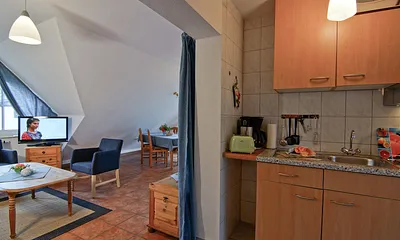 Küchenzeile und Essecke