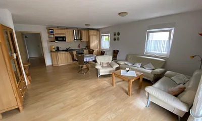 Wohnbereich und Küche