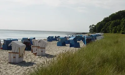 Der Badestrand in Thiessow (mit und ohne Strandkörbe)