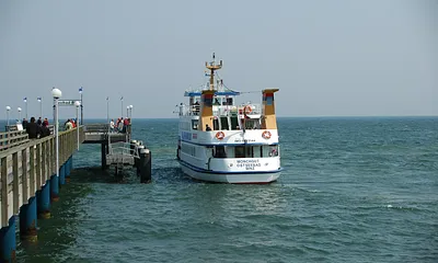 Der Ausflugsdampfer in Binz.