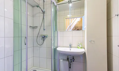 Blick ins Badezimmer