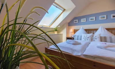 Blick ins Schlafzimmer