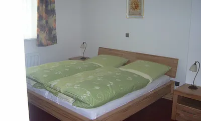 Schlafzimmer Doppelbett