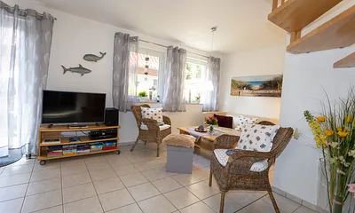 Ferienhaus Bodden und Meer - 150m zum Sandstrand, 3-Zimmer-Ferienwohnung (Bodden)
