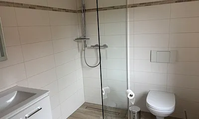 Bad mit Dusche