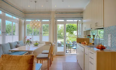 Küche mit Essbereich