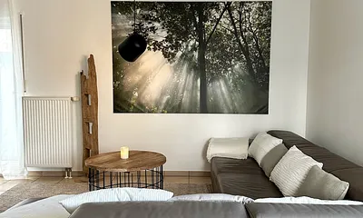 Wohnzimmer - Ledersofa mit verstellbaren Kopfstützen