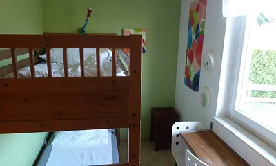 Kinderzimmer mit Doppelstockbett