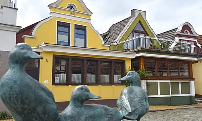 Die" Klaashahns" auf dem Alexandrinenenplatz