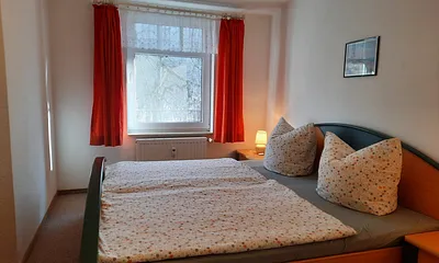 Doppelbett 180cm x 190cm