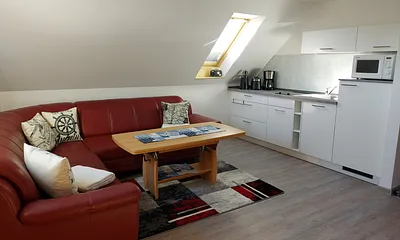 Wohnbereich mit Küchenzeile 