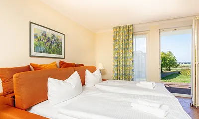 Wohnzimmer mit Bettsofa 200 cm x 180 cm - Relax Rückenlift - Bed Box Ablage