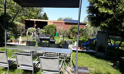 Sitzecke mit Grill und Räucherofen