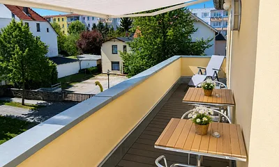 9m Südbalkon; ganztags Sonne 