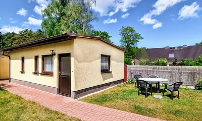 Außenansicht (mit Sitzecke)