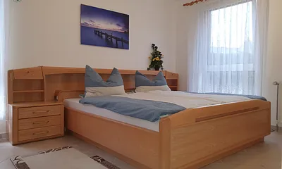 1. Schlafzimmer