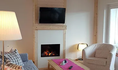 Wohnen mit Blick in Richtung Loggia & Balkon/Terrasse