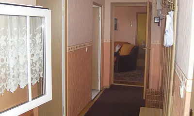 Durchblick durch das Fenster