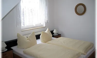 Schlafzimmer für 2Pers.