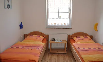 Schlafzimmer 2/ Kinderzimmer