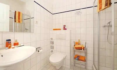 Duschbad ohne Fenster