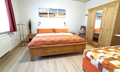 im Schlafzimmer