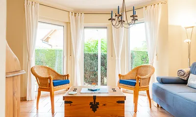 Erker mit großen Fenstern