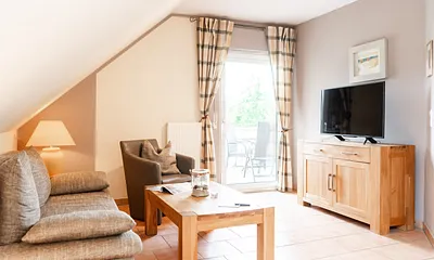 Wohnzimmer mit Ausziehcouch