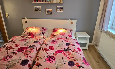 Leselektüre für einen Regentag ist auch genügend vorhanden.