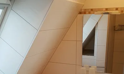 Bad mit Fliegenschutzgitter 