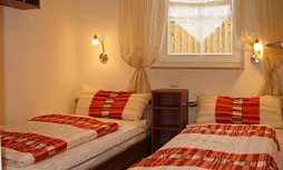 Kinderzimmer mit Einzelbetten