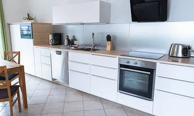 Gemütlicher Wohnbereich mit LCD TV