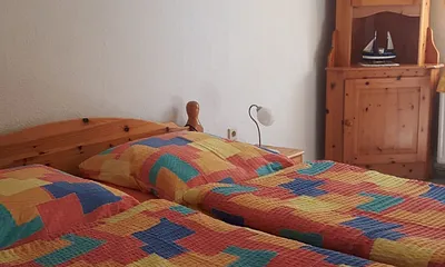 Schlafzimmer 2