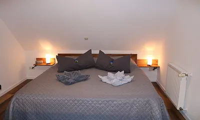Schlafzimmer 2