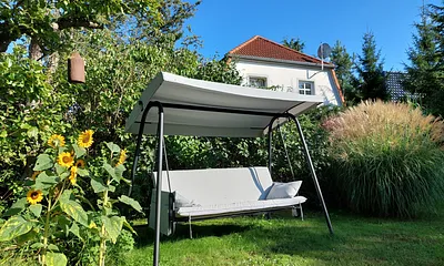 Ihr Platz im idyllischen Garten